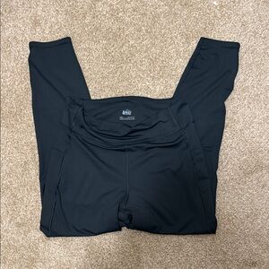REI Black Performance High-Waist Leggings